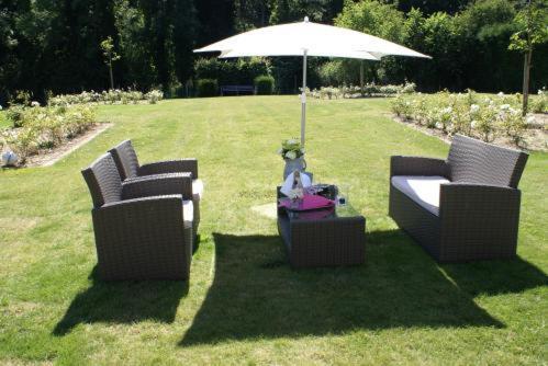Les Jardins D'Ulysse, The Originals Relais Hotel Cucq Bagian luar foto