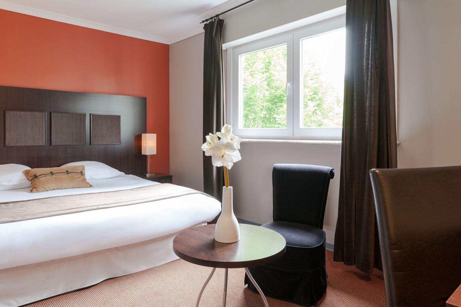 Les Jardins D'Ulysse, The Originals Relais Hotel Cucq Bagian luar foto